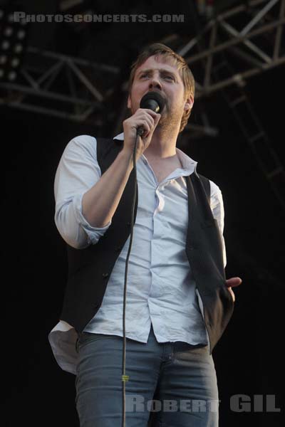 KAISER CHIEFS - 2008-08-28 - SAINT CLOUD - Domaine National - Grande Scene - 